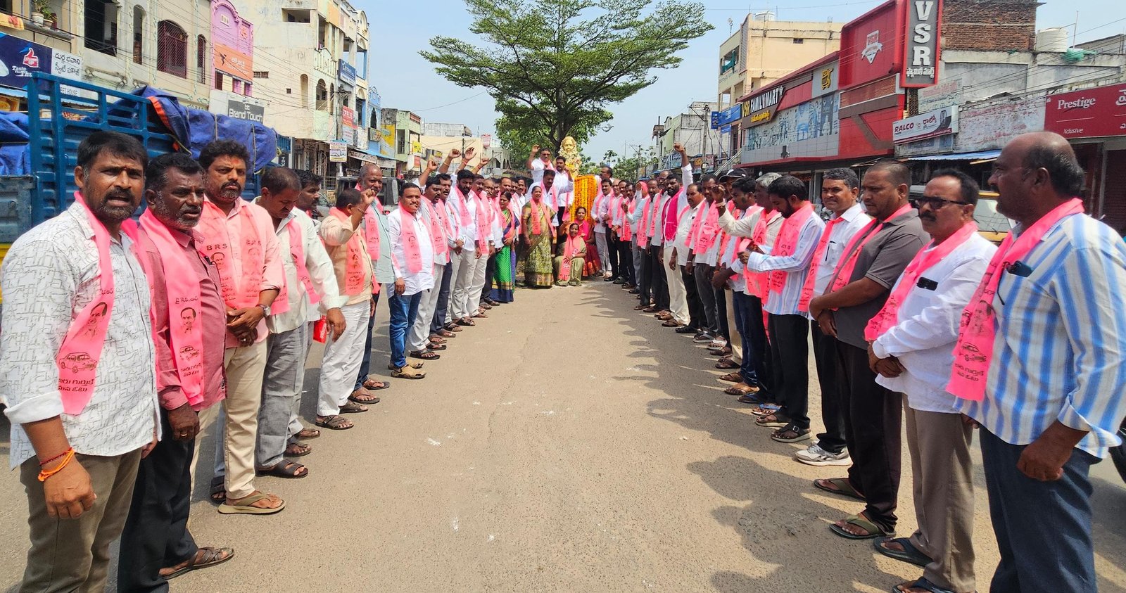 ​మహిళా లోకానికి చాకలి ఐలమ్మ స్ఫూర్తిదాయకం: బీఆర్ఎస్ నేతలు - Additional Image